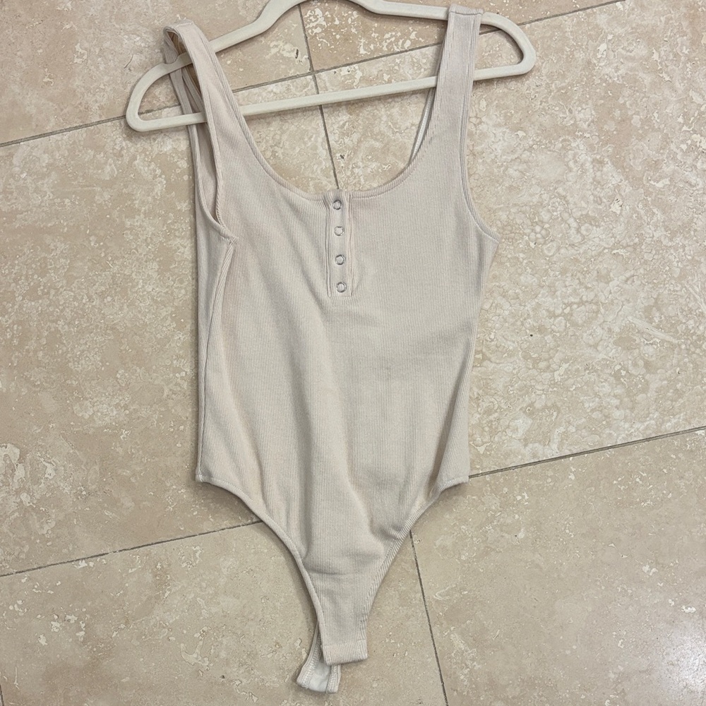 Cream/Tan bodysuit